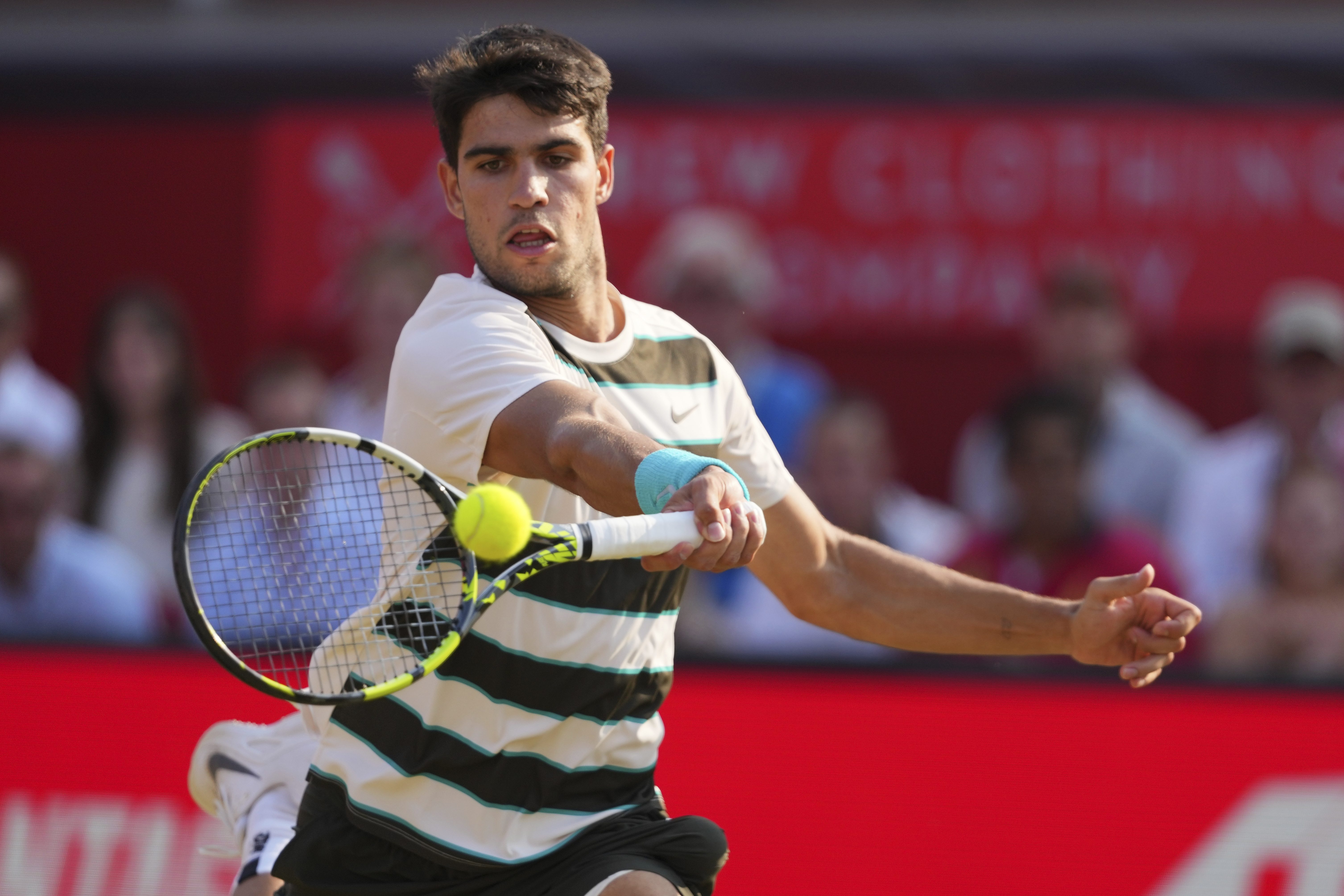 包含德国网球队翻盘澳大利亚网球队,阿尔卡拉斯关键制胜的词条 包含德国网球队翻盘澳大利亚网球队,阿尔卡拉斯关键制胜的词条