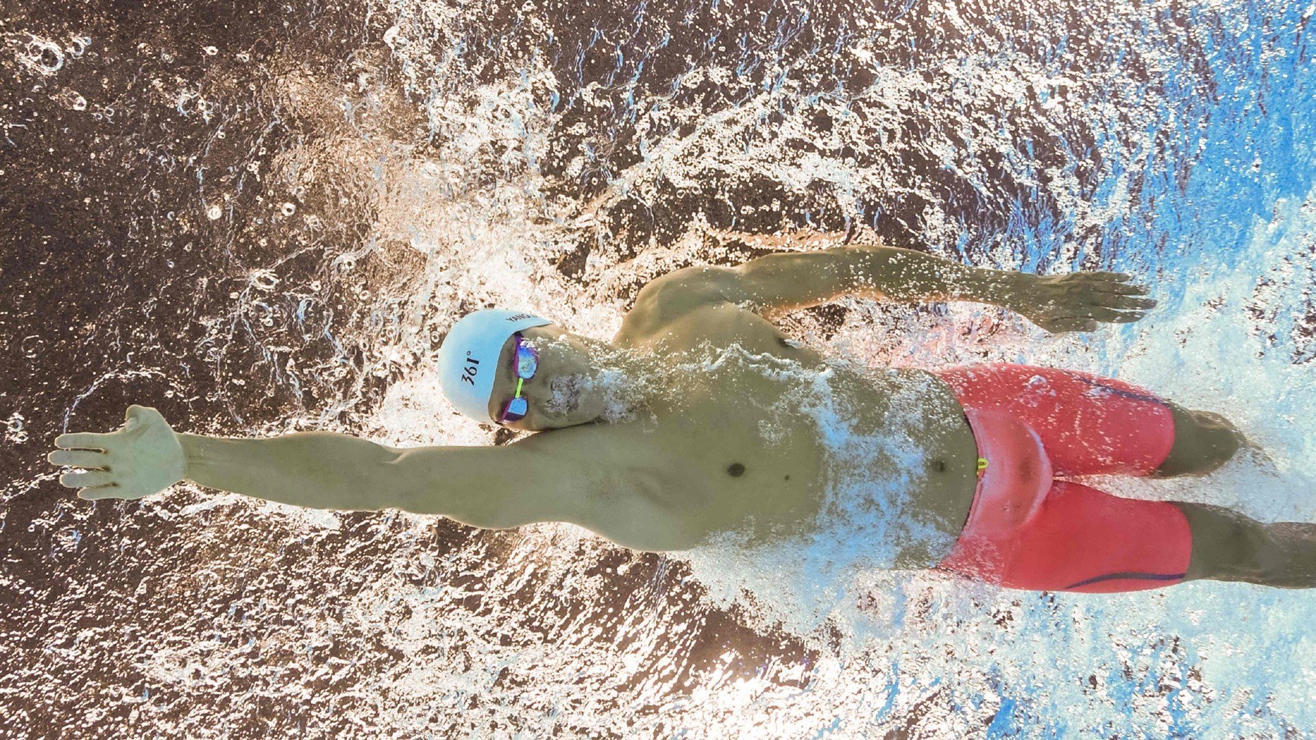 东决关键战之夜，帕尔默舞台越大越强